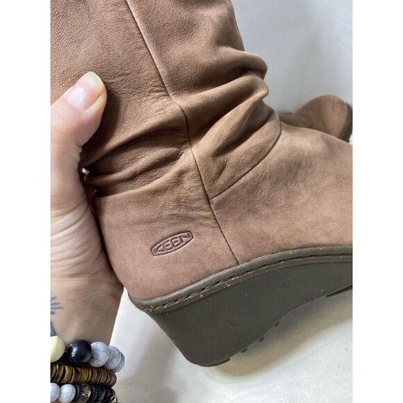 KEEN WOMENS WEDGE BOOTS SZ 7.5 Slip On LIGHT BROWN - Picture 5 of 13